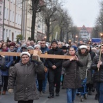 Droga Krzyżowa ulicami miast - Świebodzice