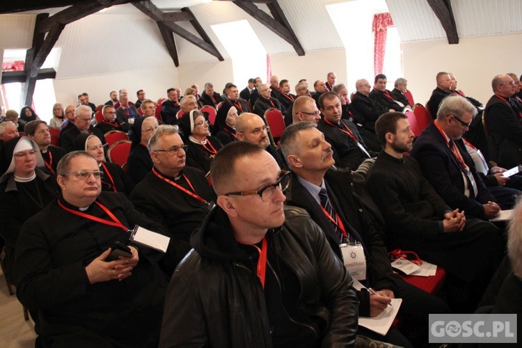 Sesja robocza I Synod Diecezji Zielonogórsko-Gorzowskiej - cz. II