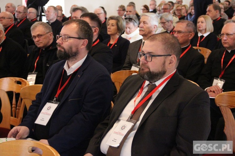 Sesja robocza I Synod Diecezji Zielonogórsko-Gorzowskiej - cz. II