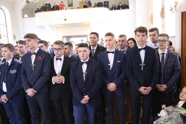 Bierzmowanie w Wojnarowej