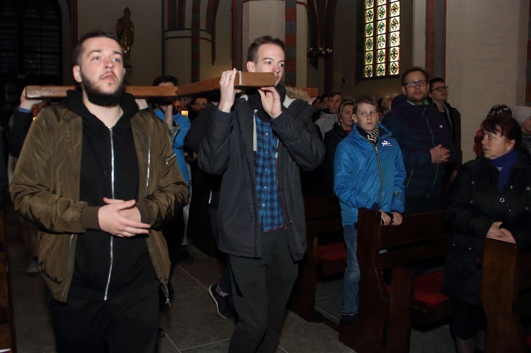 Wielkopostne Czuwanie Młodych w Koszalinie