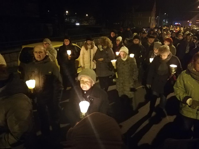 Droga Krzyżowa ulicami miast - Stronie Śląskie