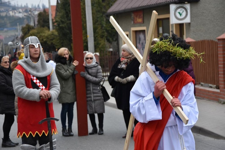 Droga Krzyżowa ulicami miast - Nowa Ruda-Słupiec