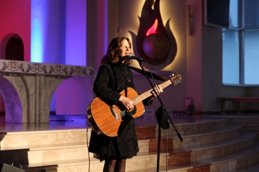 Koncert Antoniny Krzysztoń u bielskich pallotynów