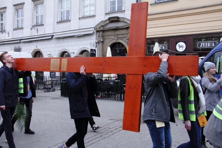 Niedziela Palmowa z udziałem młodzieży w Krakowie 2019