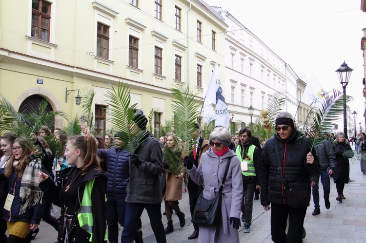 Niedziela Palmowa z udziałem młodzieży w Krakowie 2019