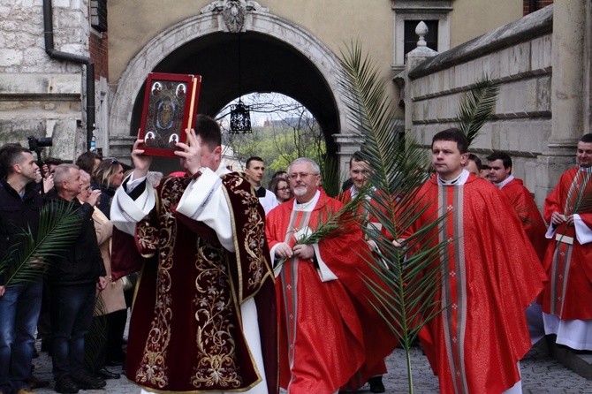 Niedziela Palmowa z udziałem młodzieży w Krakowie 2019