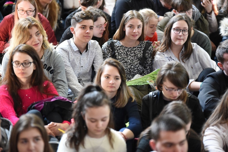 Tarnów. Niedziela Palmowa młodych. Zawiązanie wspólnoty