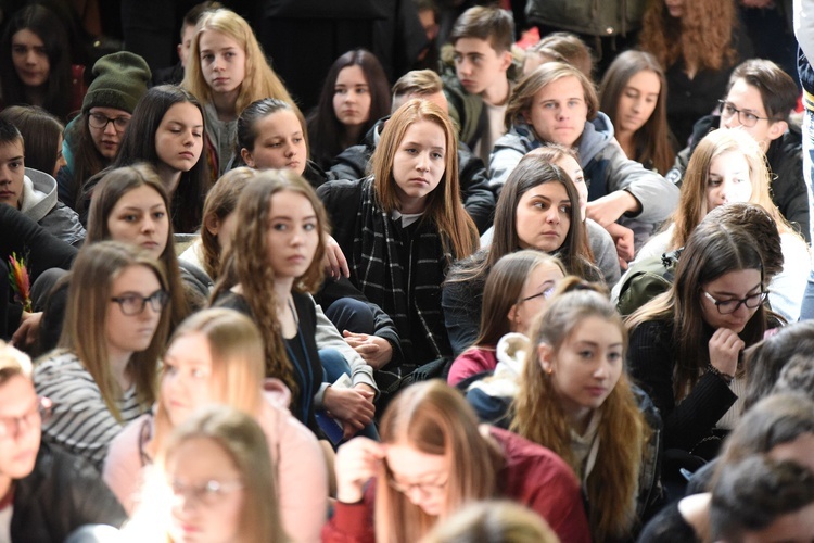 Tarnów. Niedziela Palmowa młodych. Zawiązanie wspólnoty