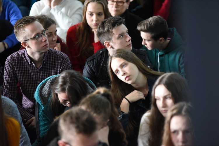 Tarnów. Niedziela Palmowa młodych. Zawiązanie wspólnoty