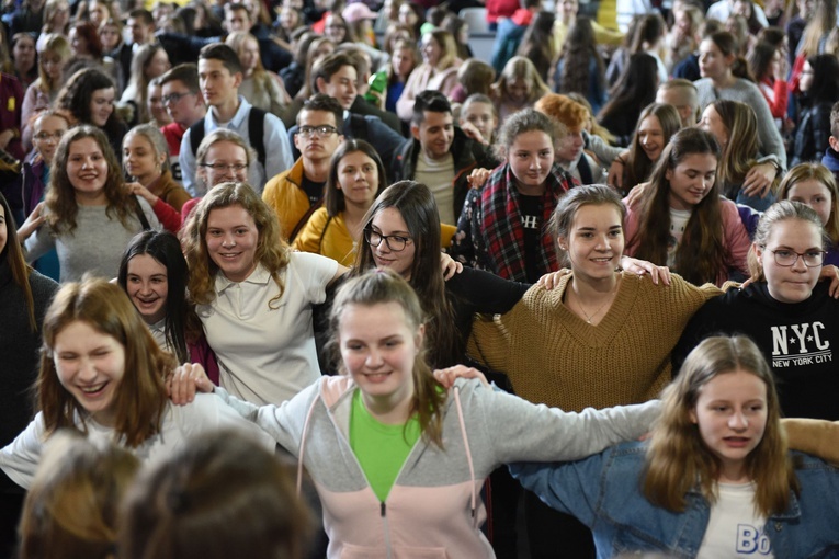Tarnów. Niedziela Palmowa młodych. Zawiązanie wspólnoty