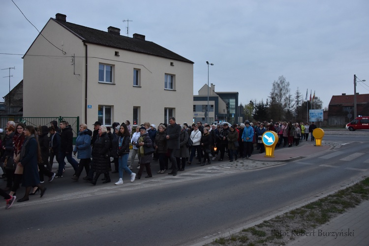 Spektakl i Droga Krzyżowa w Witnicy