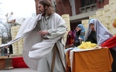 Rozpoczęły się obchody Chwalebnego Misterium Męki Pańskiej