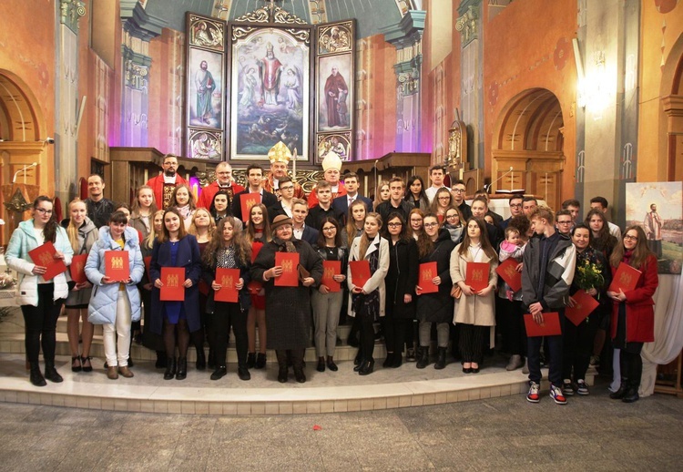 Niedziela Palmowa młodych w Bielsku-Białej 2019 - Msza Święta