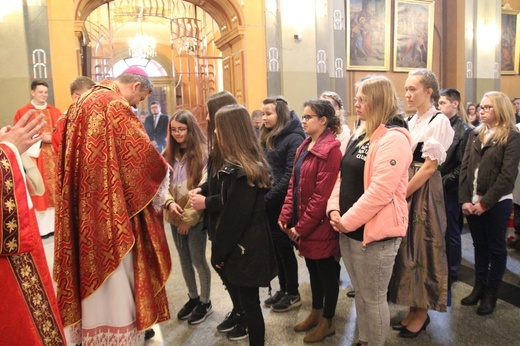 Niedziela Palmowa młodych w Bielsku-Białej 2019 - Msza Święta