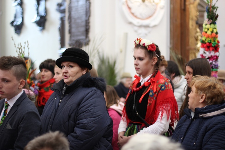 Niedziela Palmowa w Łowiczu - cz.2 