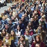 ◄	Na Jasną Górę przybyło ok. dwóch tysięcy licealistów z diecezji łowickiej.