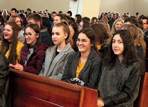 ▲	Po raz trzeci spotkanie młodych odbyło się w aleksandrowickim kościele  św. Maksymiliana.