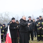 Poświęcenie krzyża w Biegonicach