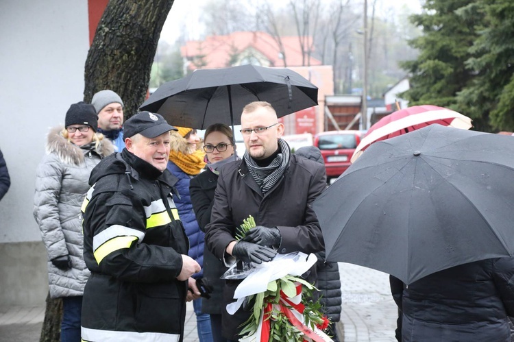 Poświęcenie krzyża w Biegonicach