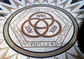 Boska komedia Ratzingera