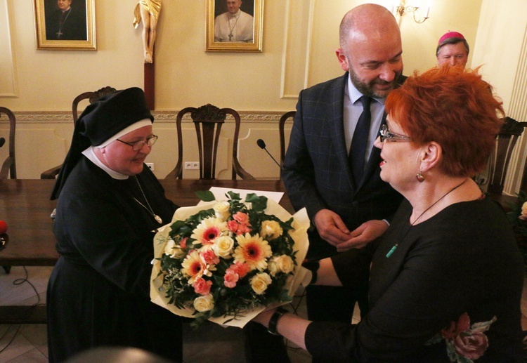 Miejskie wyróżnienia dla ludzi Kościoła wrocławskiego