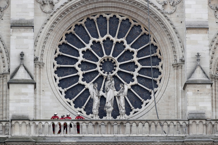 W sobotę koncert z apelem o datki na odbudowę Notre Dame