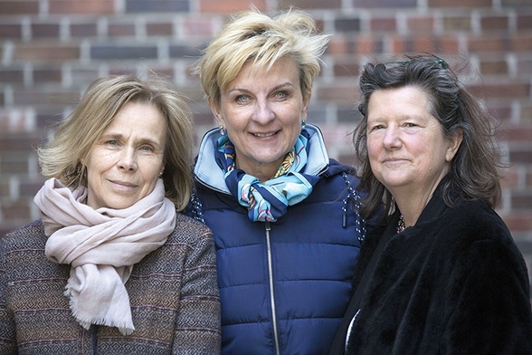 Zofia Bocheńska, Jolanta Kleszczewska i Magdalena Konczewska działają  w fundacji JESTEM.