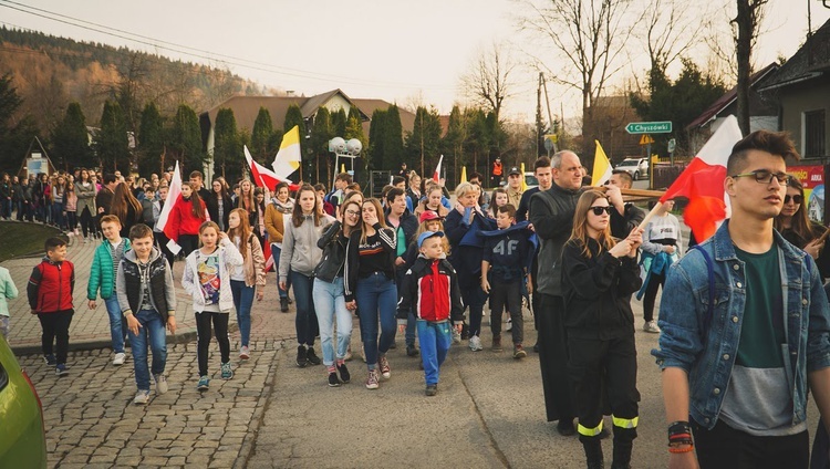 Okręgowa Droga Krzyżowa w Jurkowie