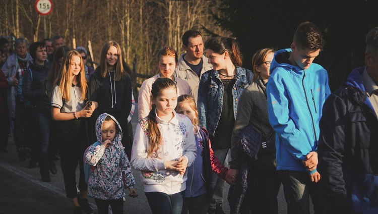 Okręgowa Droga Krzyżowa w Jurkowie