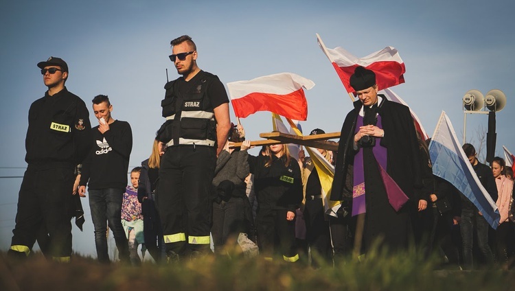 Okręgowa Droga Krzyżowa w Jurkowie