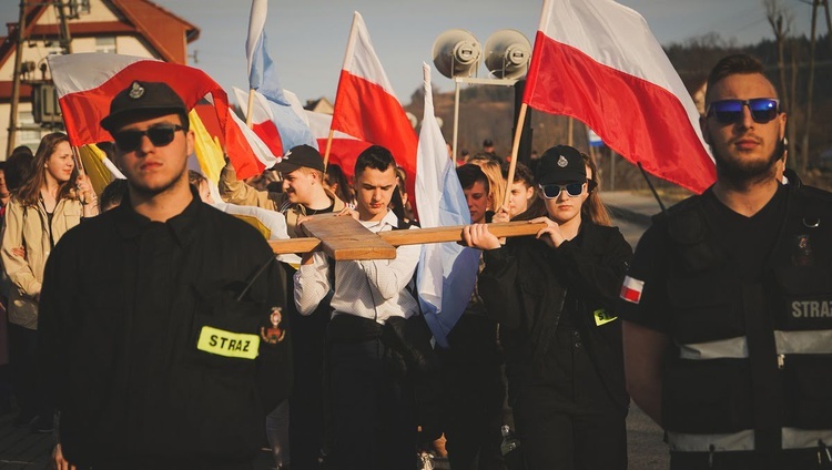 Okręgowa Droga Krzyżowa w Jurkowie