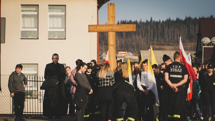 Okręgowa Droga Krzyżowa w Jurkowie