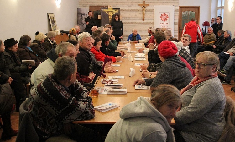 Wieczernik dla ubogich, samotnych i potrzebujących