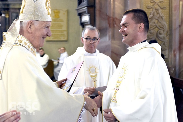 Msza Krzyżma Świętego w świdnickiej katedrze