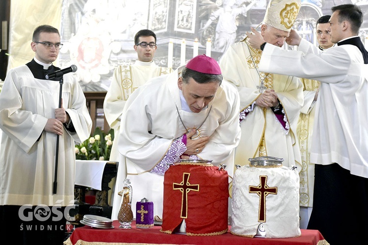 Msza Krzyżma Świętego w świdnickiej katedrze