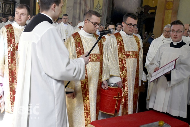 Msza Krzyżma Świętego w świdnickiej katedrze