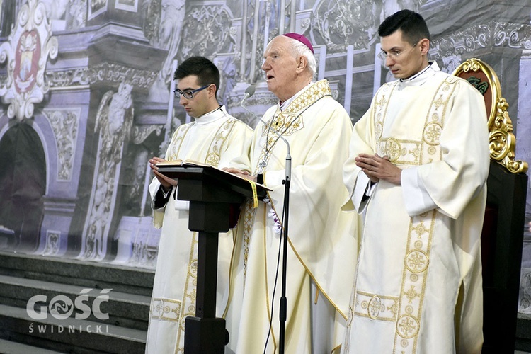 Msza Krzyżma Świętego w świdnickiej katedrze