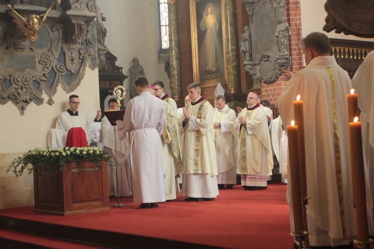 Legnica. Msza Krzyżma św.