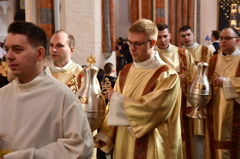 Msza Krzyżma w koszalińskiej katedrze