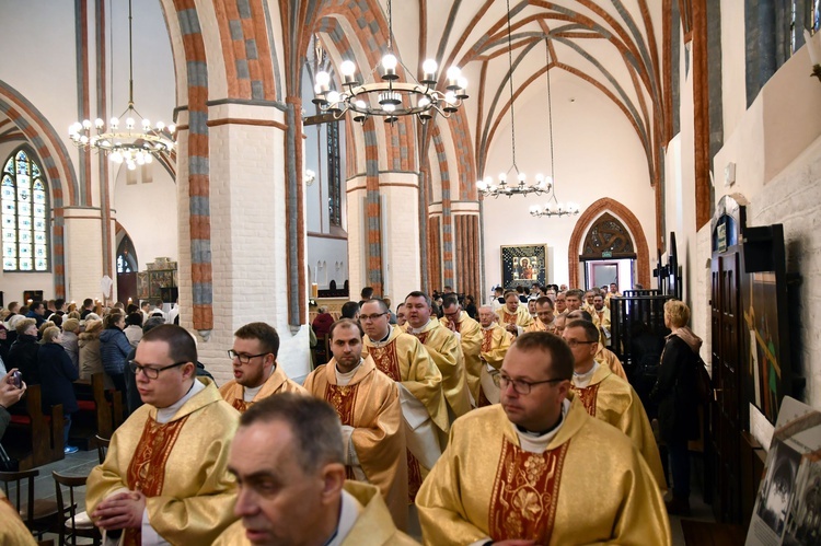 Msza Krzyżma w koszalińskiej katedrze