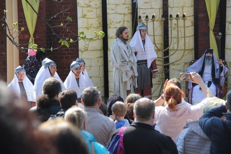 Chwalebne Misterium Męki Pańskiej w Piekarach - Wielki Czwartek