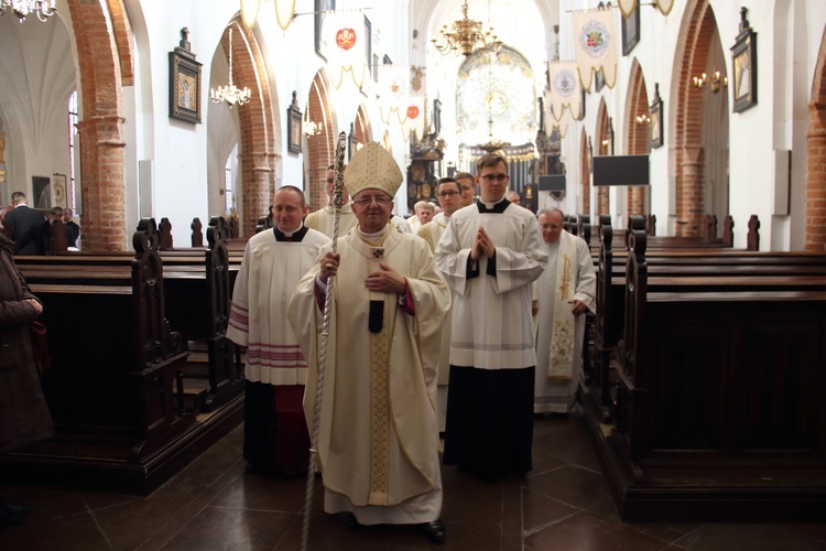 Msza św. Krzyżma w katedrze w Gdańsku-Oliwie