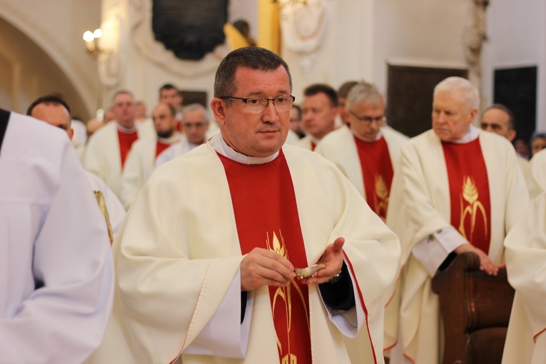 Msza św. Krzyżma w katedrze łowickiej