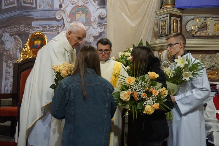 Wielki Czwartek. Msza Wieczerzy Pańskiej w świdnickiej katedrze