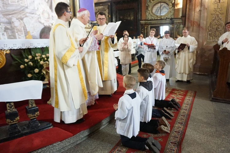 Wielki Czwartek. Msza Wieczerzy Pańskiej w świdnickiej katedrze