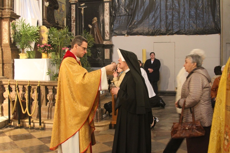 Msza Wieczerzy Pańskiej w katedrze płockiej