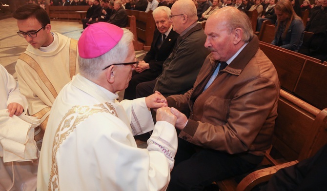 Bp Szkudło: Eucharystia to "godzina zadań"