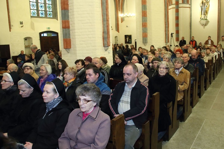 Msza Wieczerzy Pańskiej w koszalińskiej katedrze