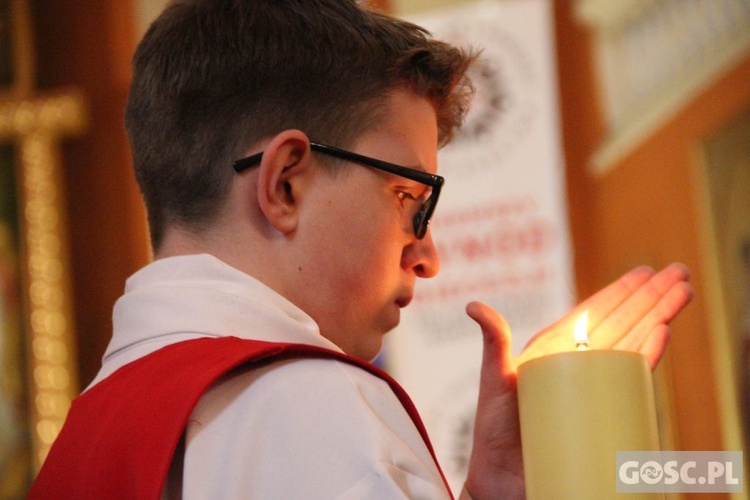 Liturgia Wielkiego Piątku w zielonogórskiej konkatedrze